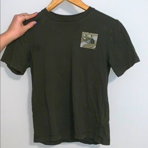 North face T-shirt army green